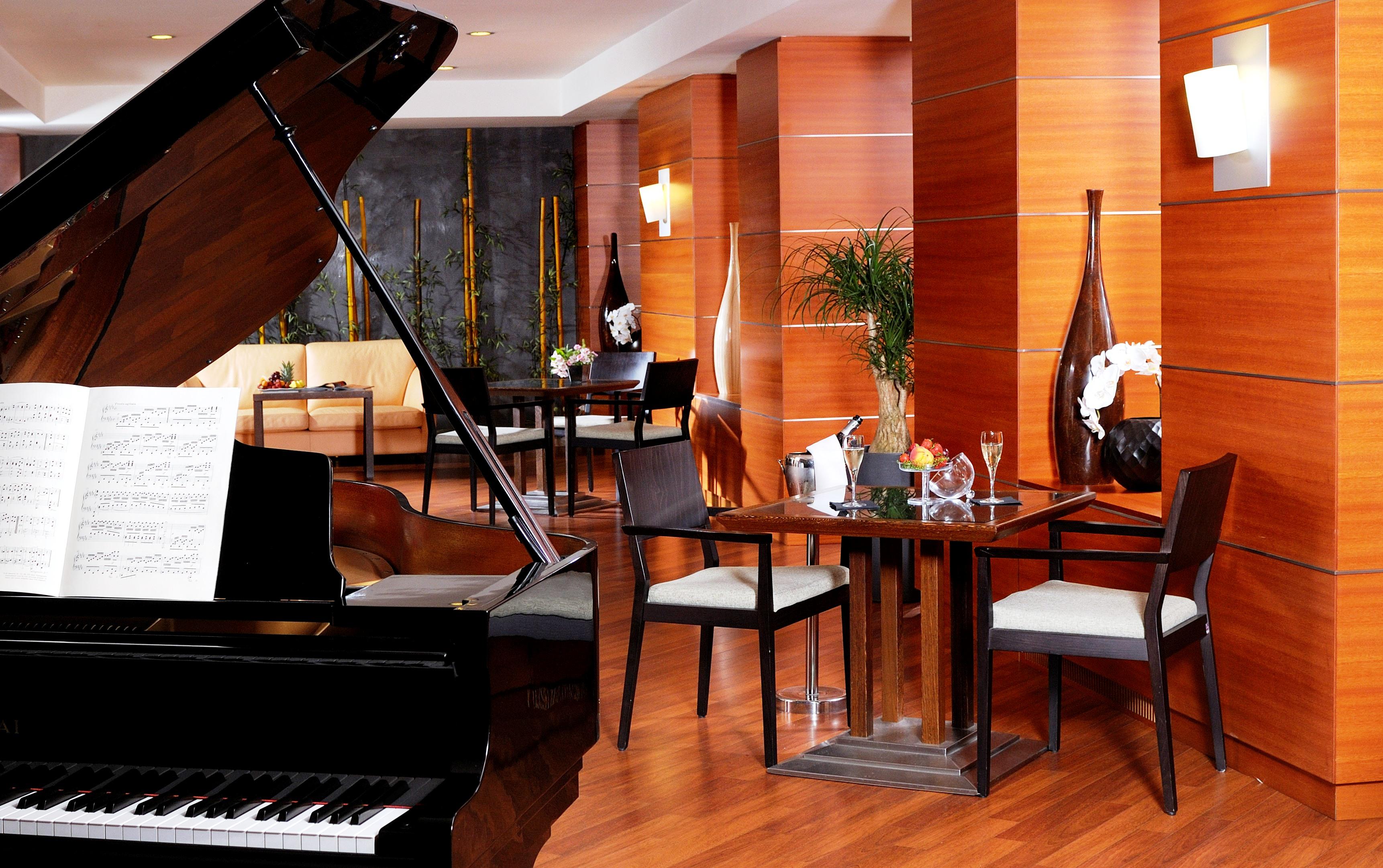 Hotel Master