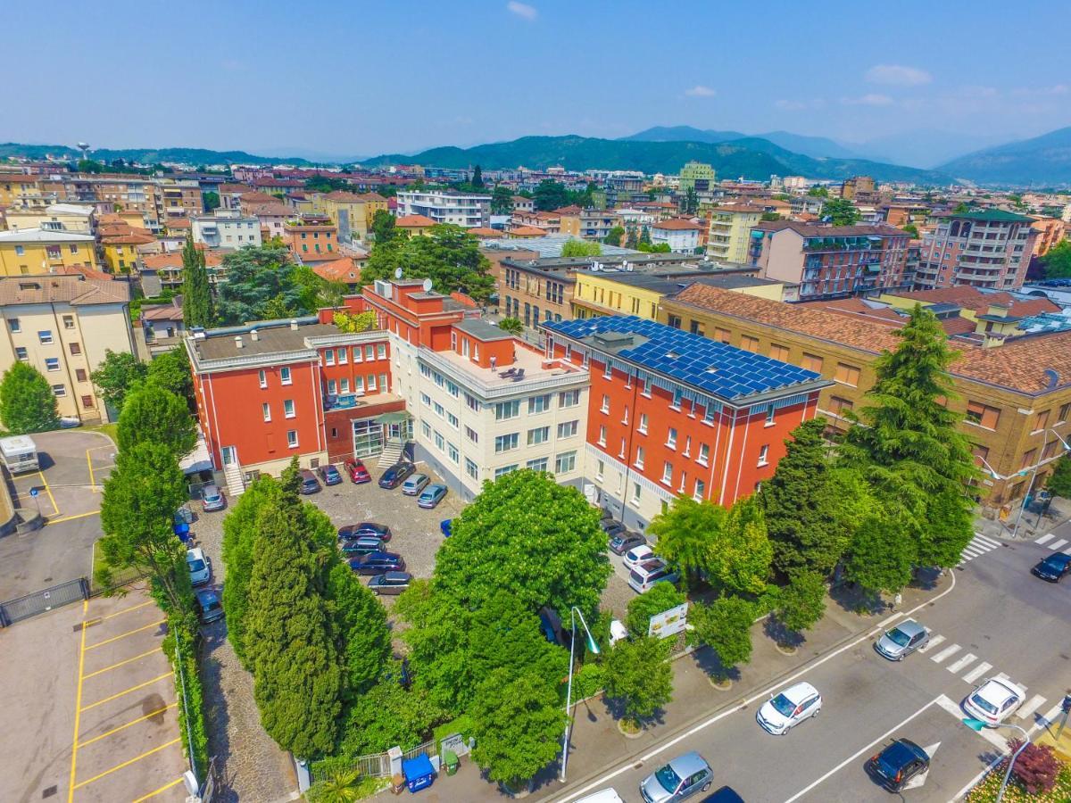 Master Hotel 4*